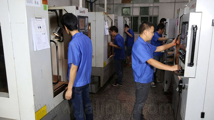 CNC刻模車間.jpg