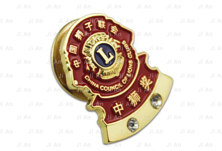 中加獅子聯(lián)會(huì)徽章訂制.jpg