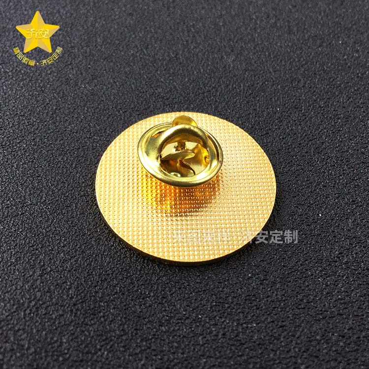 學(xué)校周年紀念琺瑯胸章,開學(xué)畢業(yè)紀念章制作廠家東莞濟安
