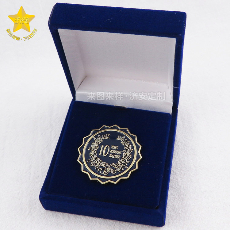 企業(yè)LOGO徽章：量身定制的企業(yè)紀(jì)念禮品