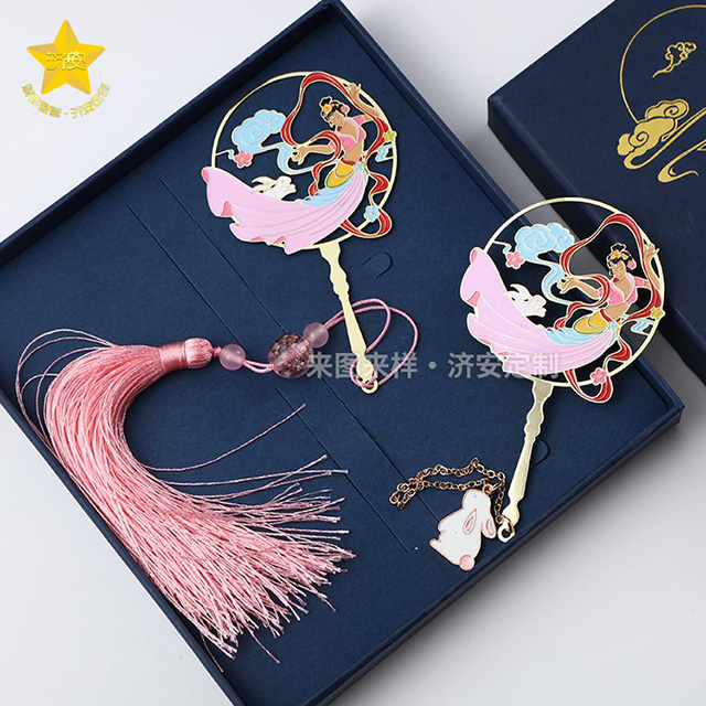 定制獨(dú)特、傳遞關(guān)懷——企業(yè)中秋節(jié)禮品禮盒定制