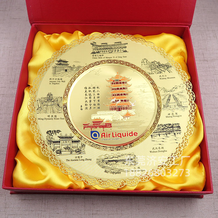 景區(qū)紀(jì)念盤(pán)生產(chǎn)工廠,濟(jì)安廠家定做金屬圓盤(pán)紀(jì)念禮品