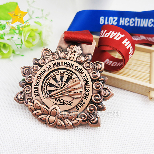 出口品質(zhì)國(guó)外古銅色金屬獎(jiǎng)牌定做廠家濟(jì)安