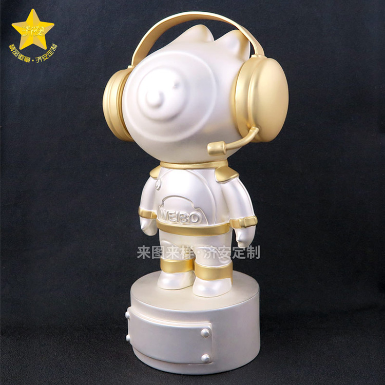 3D立體金屬擺件公仔,品牌IP文創(chuàng)禮品,定做活動紀(jì)念品公司