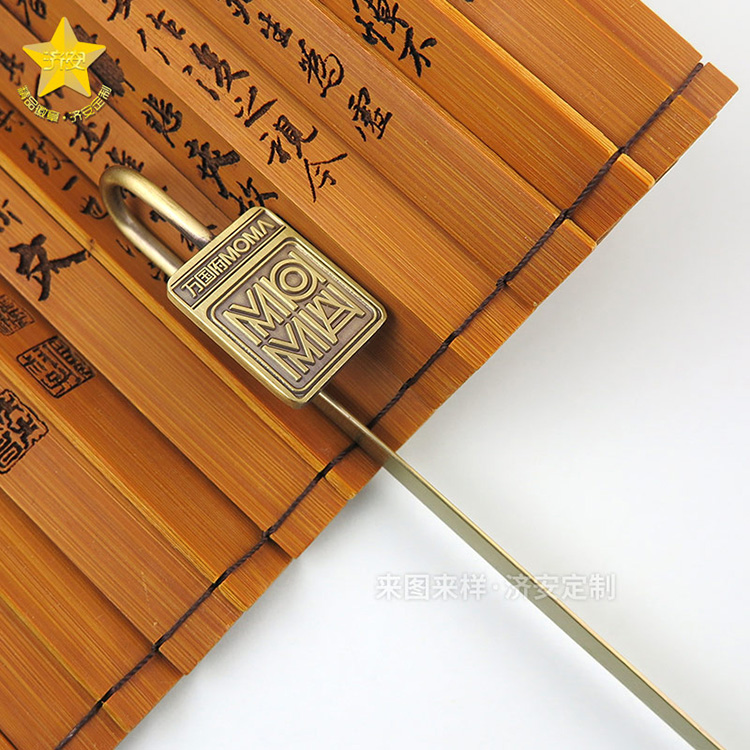 地產(chǎn)行業(yè)天鵝頸書(shū)簽紀(jì)念禮品