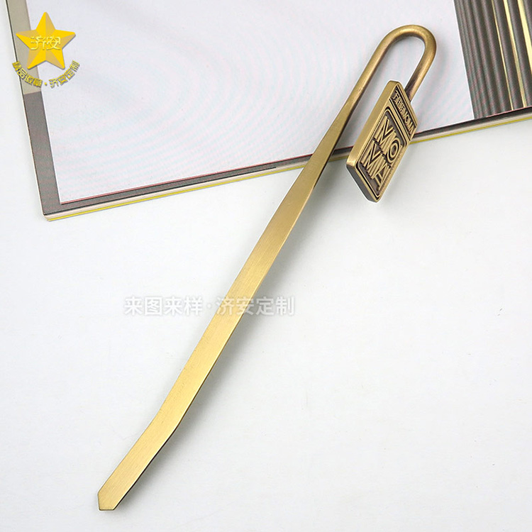 地產(chǎn)行業(yè)天鵝頸書(shū)簽訂制紀(jì)念禮品，展現(xiàn)品質(zhì)與風(fēng)范！