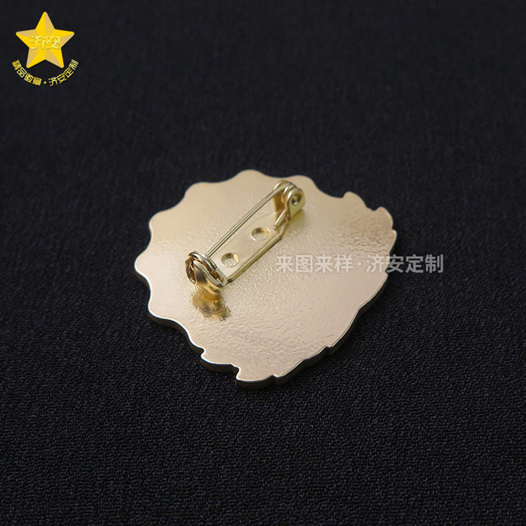 金屬烤漆醫(yī)科學(xué)院徽章定制分享,定制?；諒S家濟安