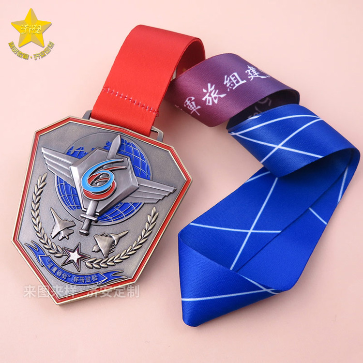 來圖定制馬拉松獎(jiǎng)牌,周年慶活動(dòng)獎(jiǎng)牌生產(chǎn)就找濟(jì)安工廠