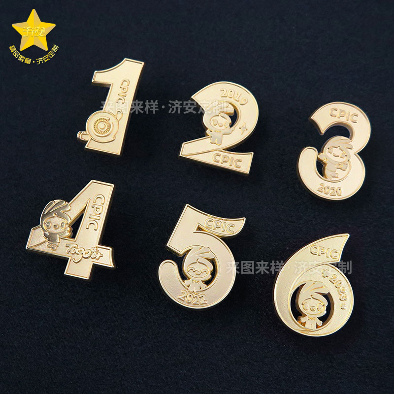 6周年紀(jì)念徽章定制，進博會聯(lián)名徽章