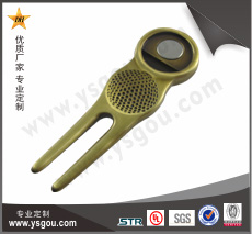 高爾夫果嶺叉