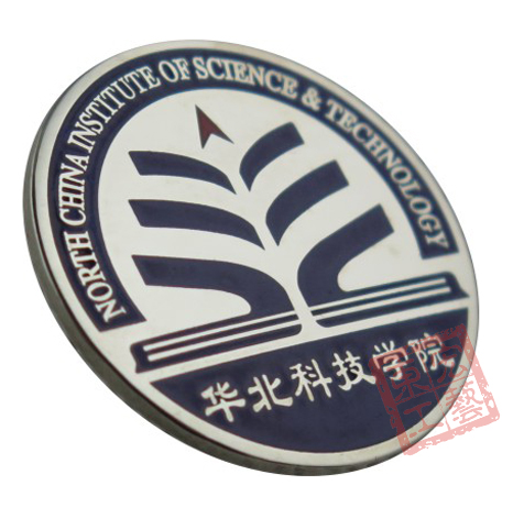 學(xué)?；照露ㄖ疲；斩ㄖ疲@徽章